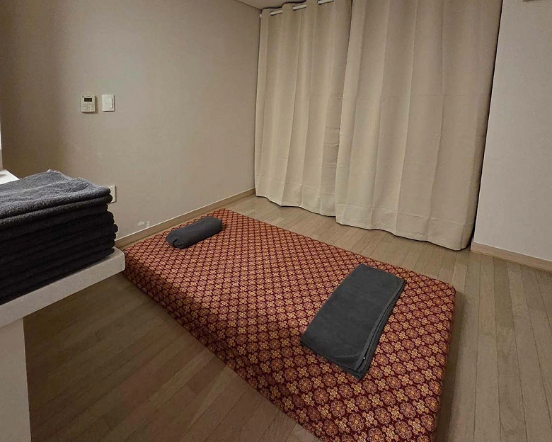 썸네일 2