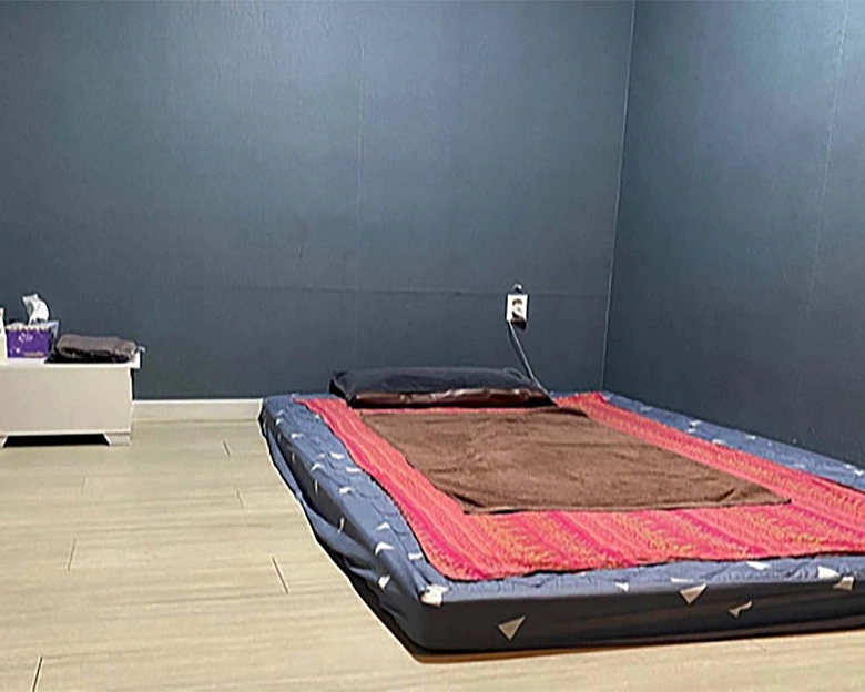 썸네일 4