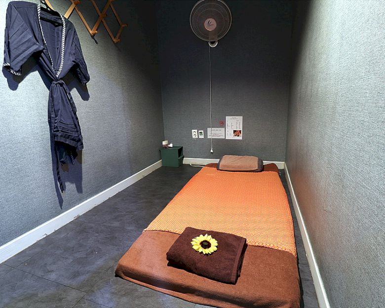썸네일 4